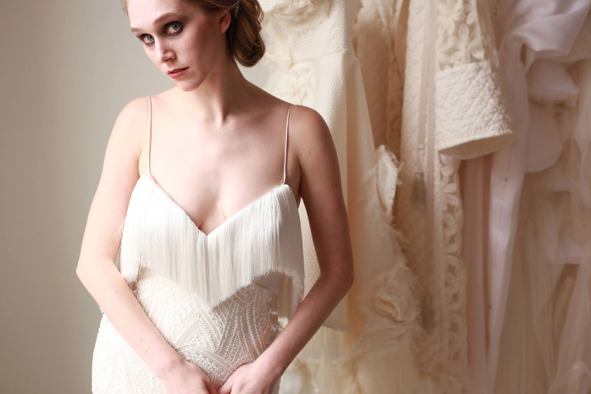 How To Customize Your Wedding Dress