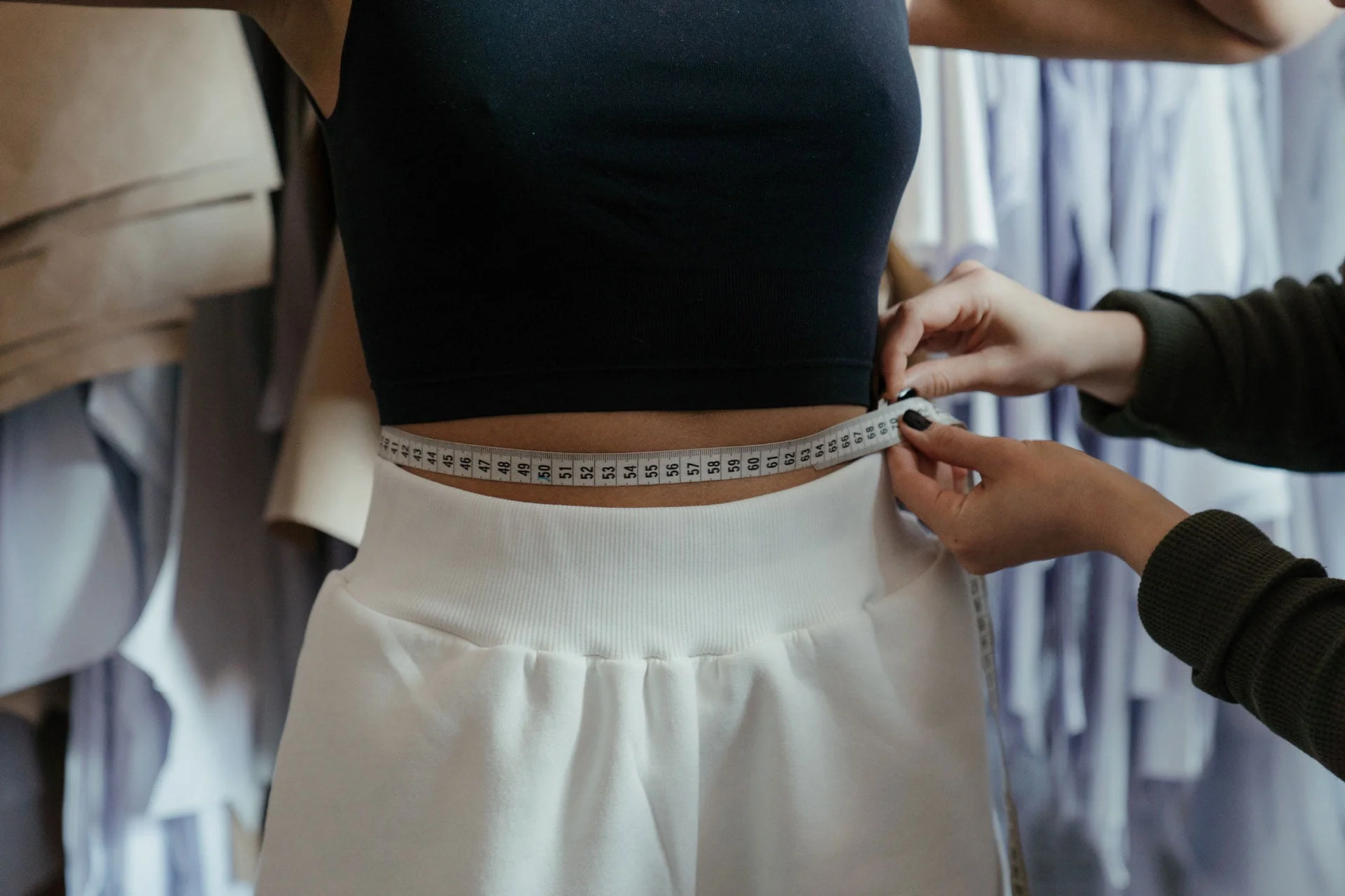 How To Alter A Bridesmaid Dress That Is Too Small? Simple Guide To Make  Your Dress Ideal – 3rd Floor Tailors